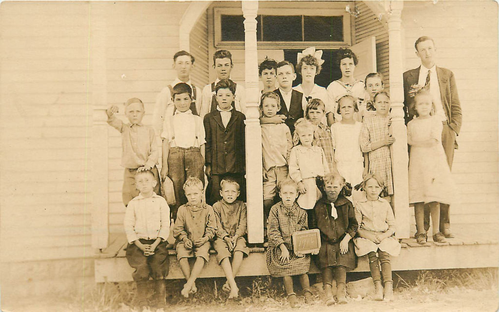 Walnut Grove - MN - School Class Photo 1916 - RPPC