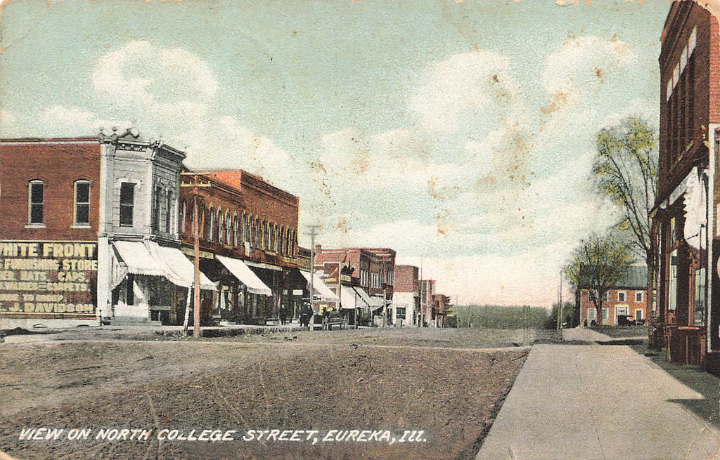Eureka IL Illinois - North College Street - Postcard